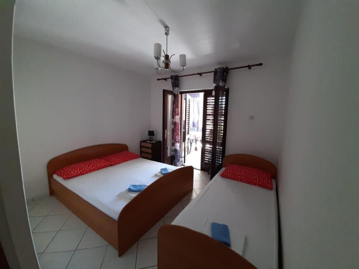 Vistica Apartment'S โปดาซา ภายนอก รูปภาพ